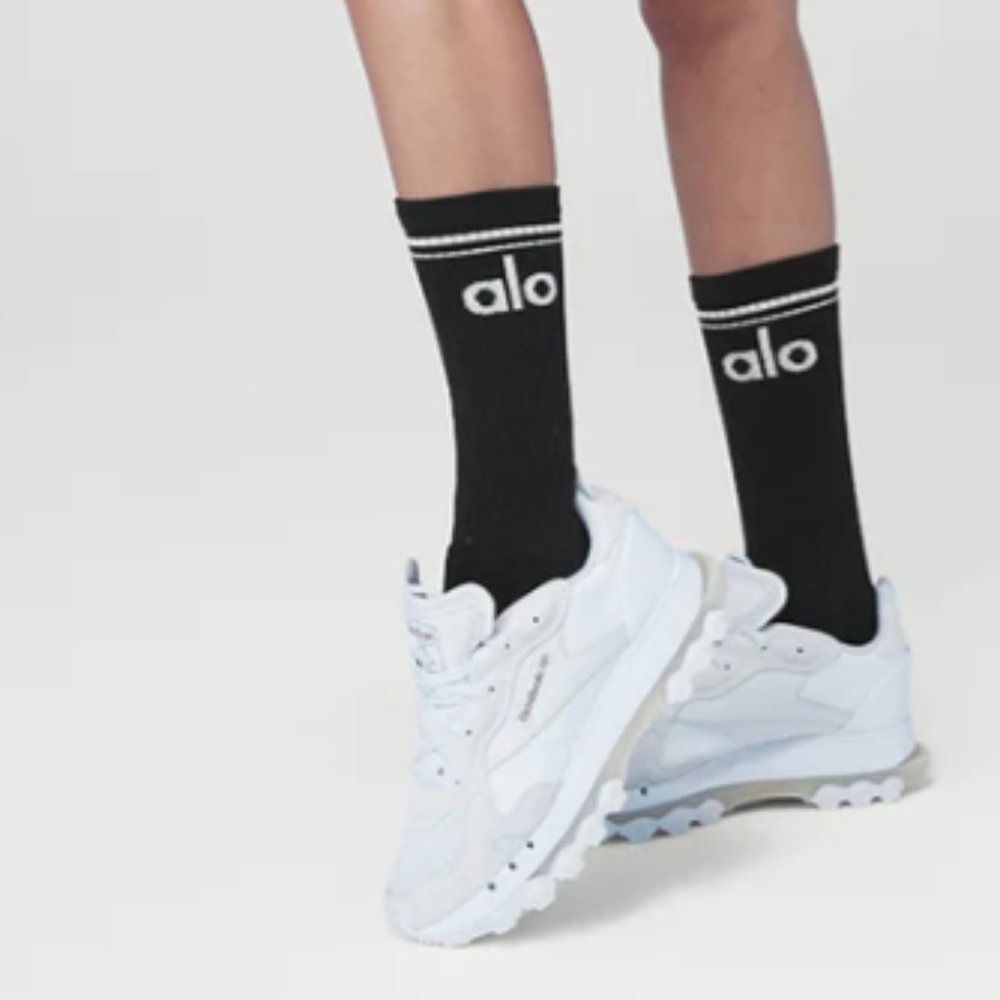 UNISEX THROWBACK SOCK - Alo Yoga